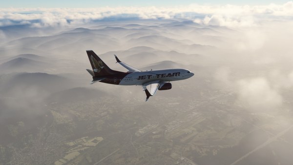Boeing 737-700 · passenger · burgundy, photograph 35
